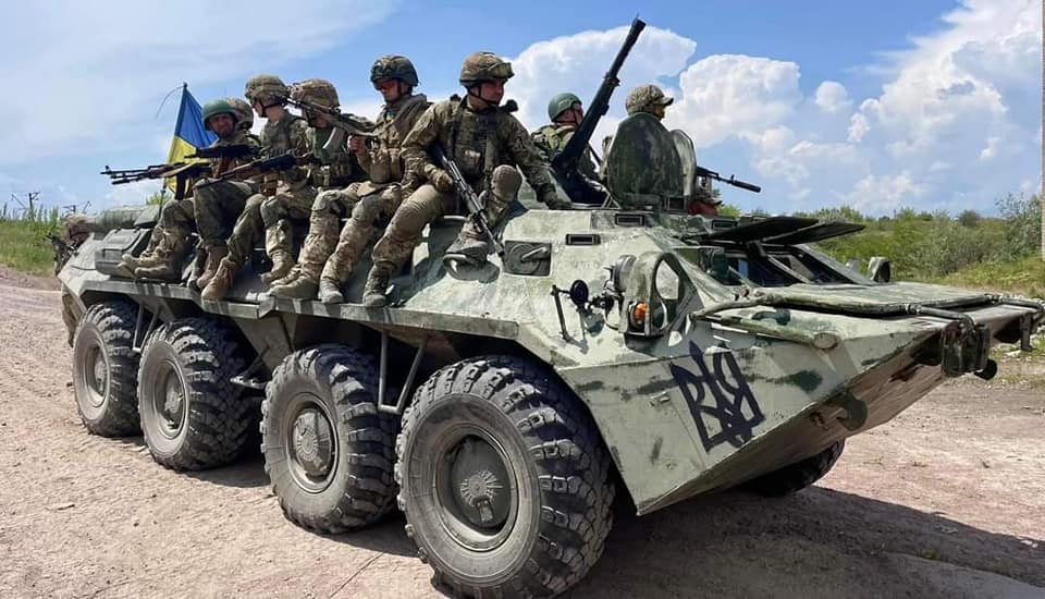 За добу відбулось понад 30 бойових зіткнень на фронтах Донеччини та Луганщини