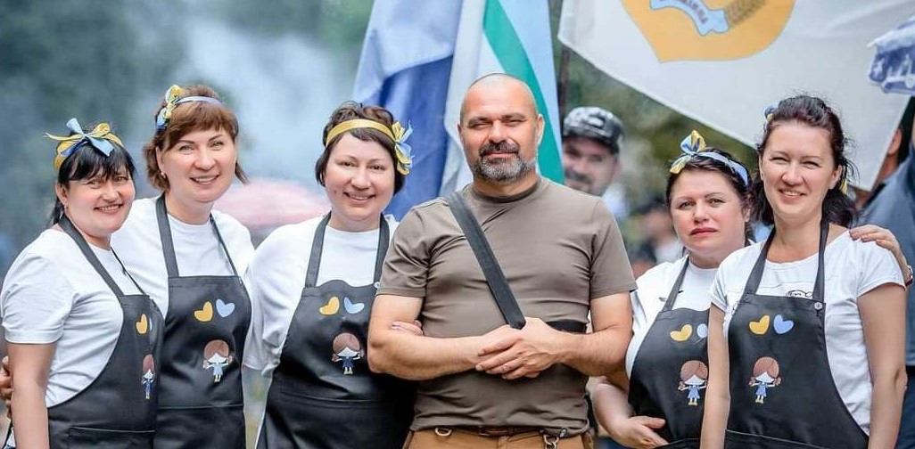 На Рівненщині луганчани та маріупольці долучилися до фестивалю борщу