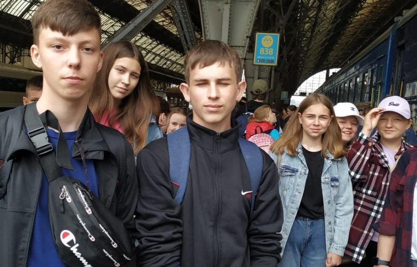 Дети из Донецкой области поехали на отдых во Львовскую область