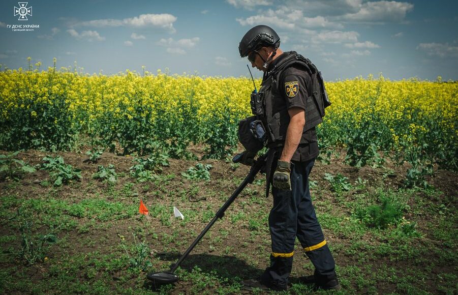 Міжнародні партнери нададуть Україні $244 мільйони на розмінування територій