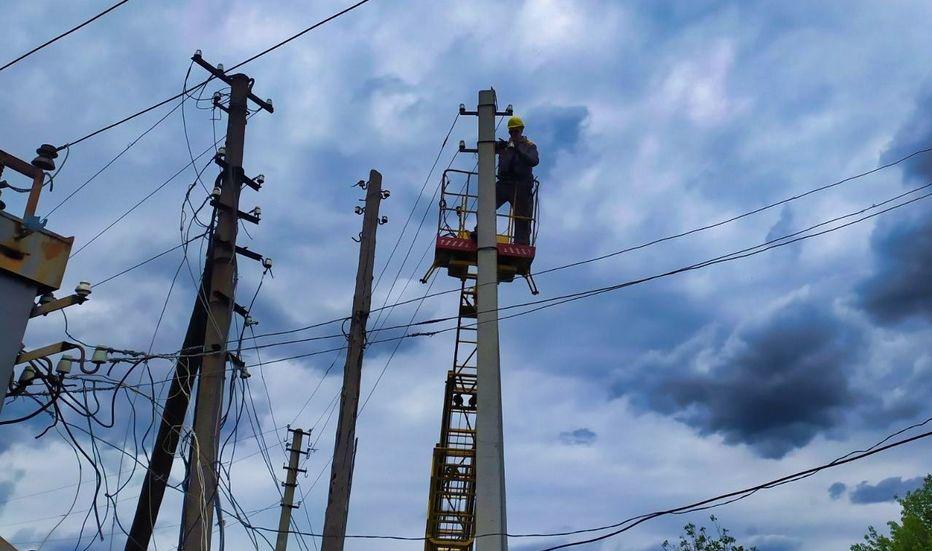 За добу на Донеччині відновили електропостачання у 8 населених пунктів