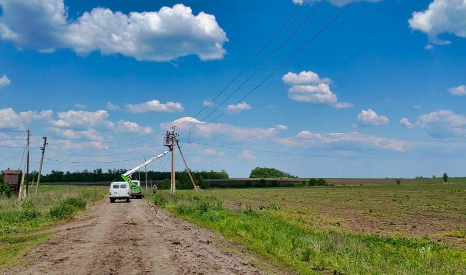 У травні енергетики Донеччини повернули світло для понад 360 тис. родин, якого не стало через обстріли окупантів