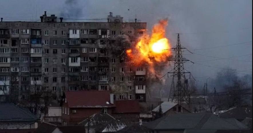 В Мариупольской громаде россияне разрушили почти 34 тысяч зданий