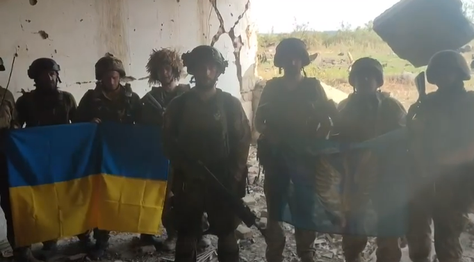 Українські військові звільнили ще одне село на Донеччині від окупантів