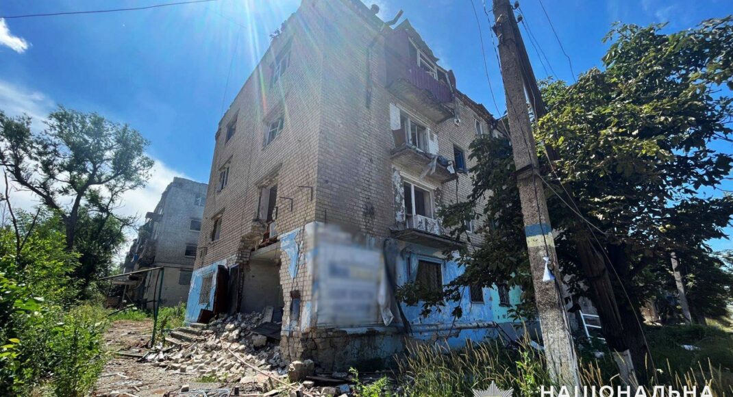 У Донецькій області по Великій Новосілці росіяни завдали удари авіабомбою "ФАБ", — поліція
