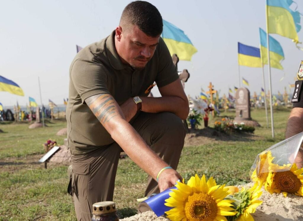 29 серпня вшанували пам'ять полеглих українських воїнів з Луганщини, які поховані в різних областях України