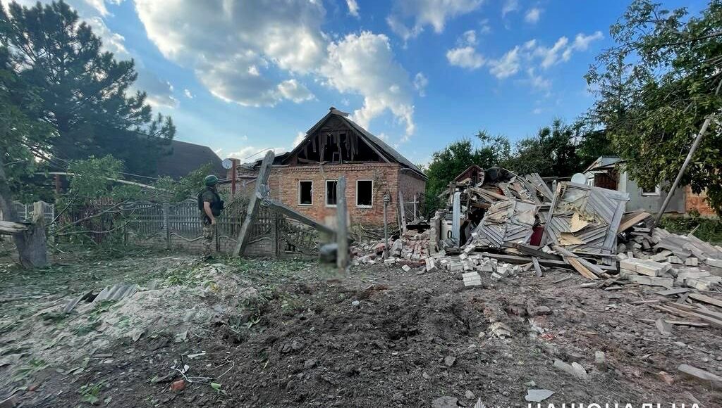 В полиции Донетчины сообщили о последствиях вражеских обстрелов за сутки
