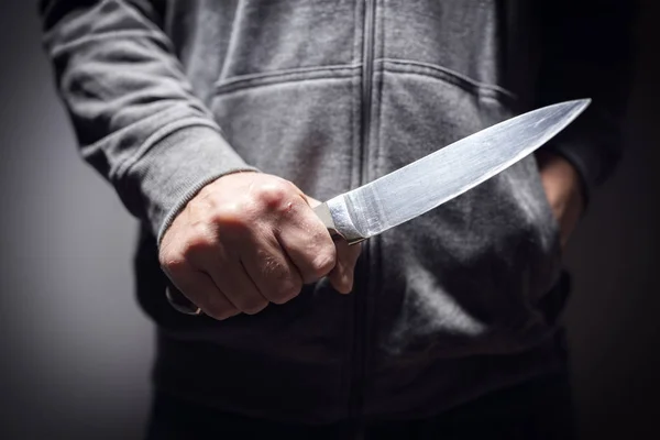 В оккупированной Макеевке знакомый забил многочисленными ударами ножа мужчину после ссоры