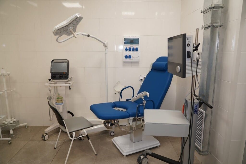 Нове урологічне обладнання придбали у Покровську лікарню, фото-2