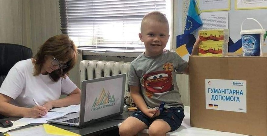 У Полтаві ще 530 переселенців з Луганщини отримали гігієнічні і продуктові набори