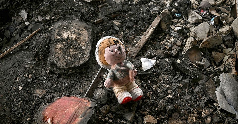 Украина расследует 3,8 тыс. преступлений российских военных против детей, — Лубинец