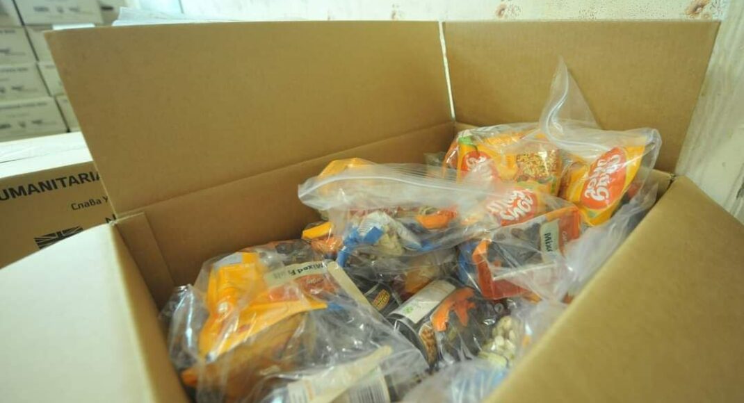 ВПЛ с Луганщины в хабах Кременской громады получили 450 продуктовых наборов