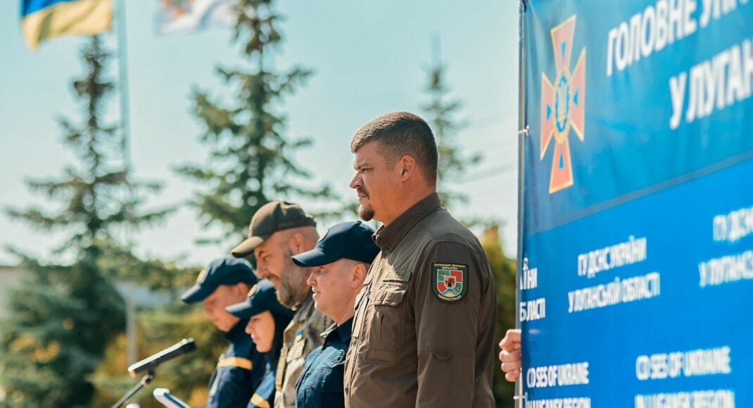 Лисогор відзначив рятувальників нагородами з нагоди професійного свята