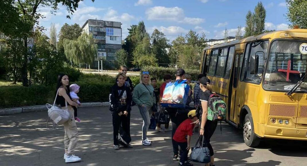 За сутки из Донецкой области эвакуировали еще 12 детей