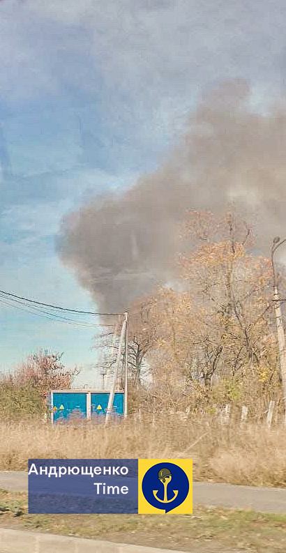 В окупованому Маріуполі спалахують пожежі через розмінування біля Азовсталі