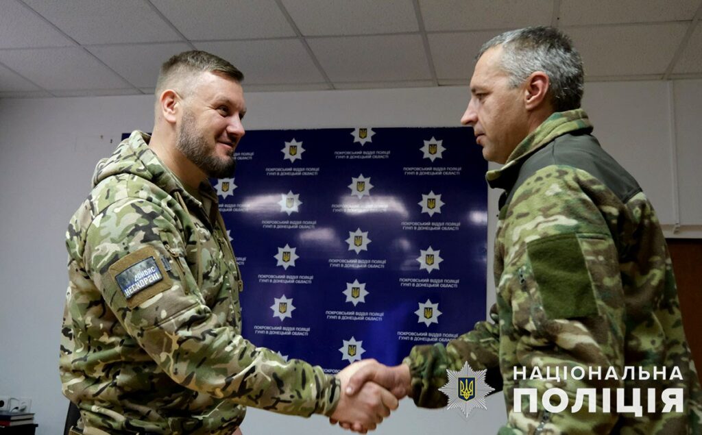 На передовій біля Авдіївки військові та поліція врятували людину, яка пробула під завалами 6 днів