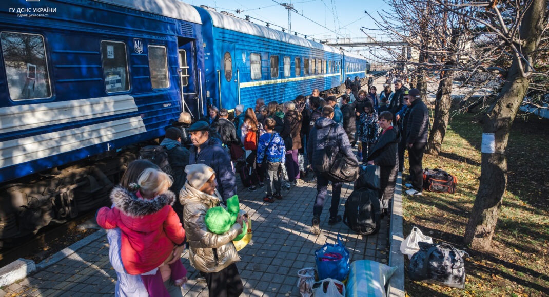 З 23 березня розпочинається евакуація жителів Донеччини до Рівненської області