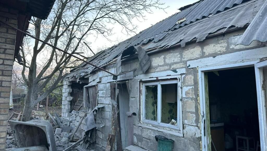 У Донецькій області військові рф за добу поранили сімох жителів