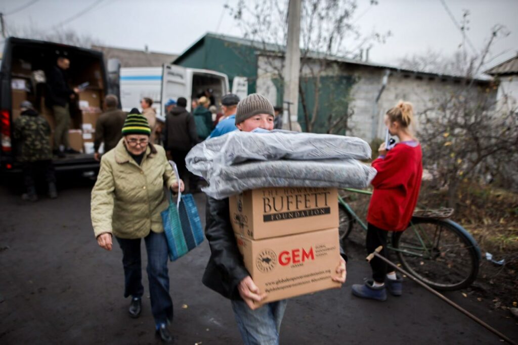 Мешканці Лиманської громади отримали гуманітарну допомогу від американського благодійного фонду (фото)