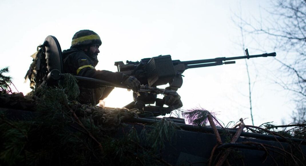 Ворог 63 рази атакував позиції ЗСУ протягом доби, не полишає спроб оточення Авдіївки