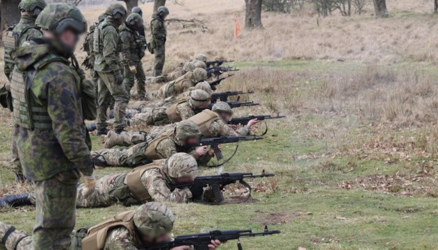 У Британії пройшли підготовку вже 30 тисяч військових ЗСУ