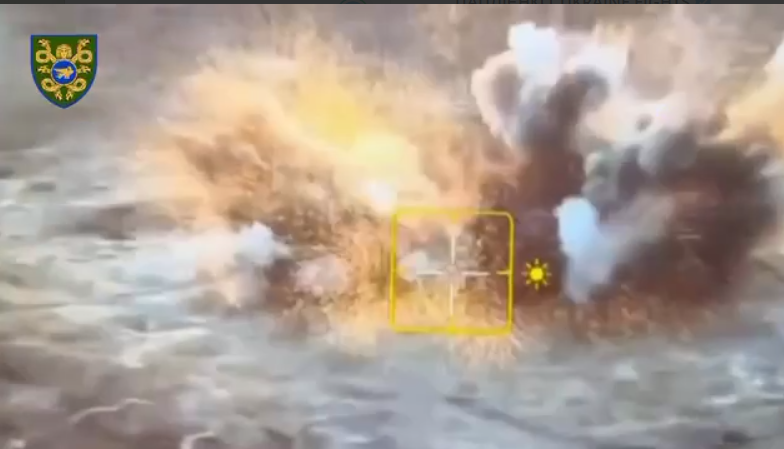 Вблизи Авдеевки украинские бойцы уничтожили вражескую технику с оккупантами (видео)