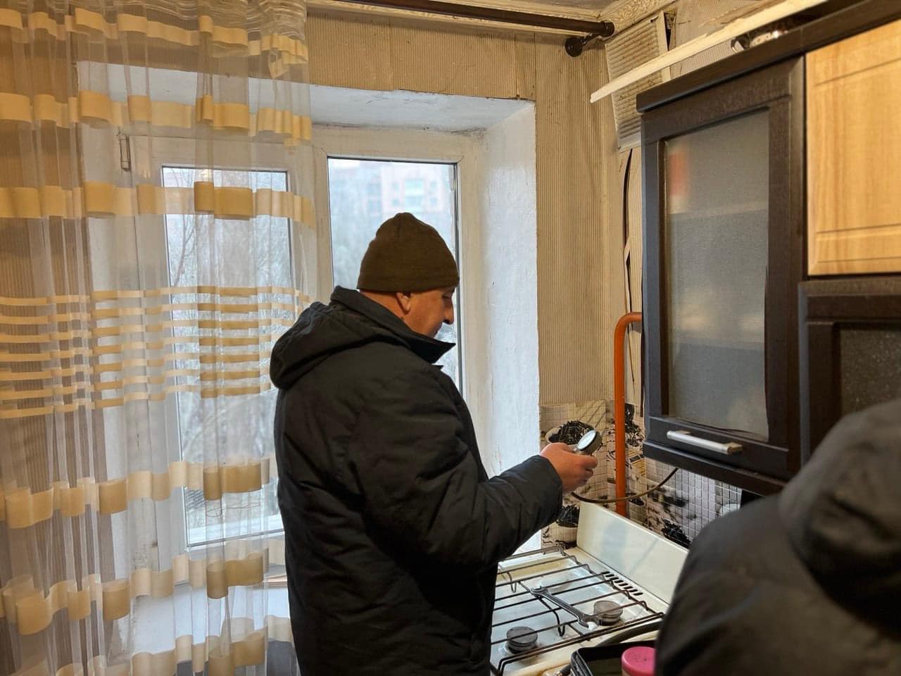 У Краматорську повернули газ мешканцям пошкодженої внаслідок обстрілу багатоповерхівки