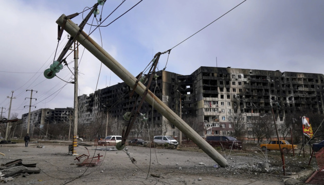 В оккупированном Мариуполе разносят квитанции по разрушенным домам, — горсовет