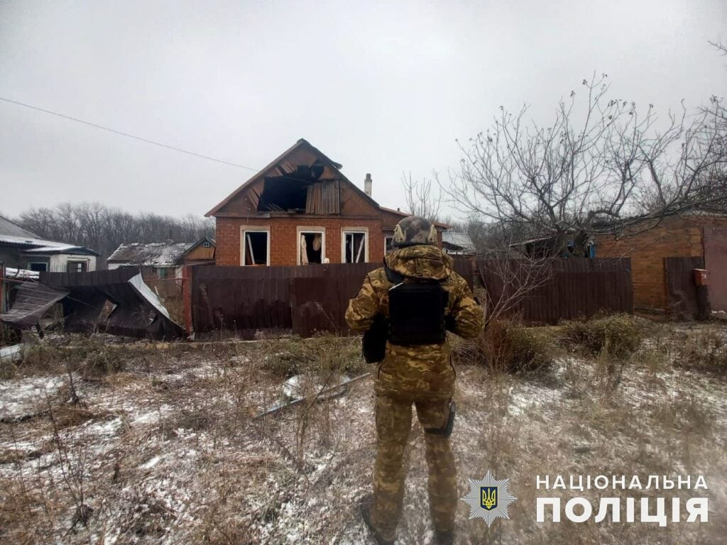 На Донеччині протягом доби росіяни завдали 17 ударів по цивільним: одна людина загинула, ще двох травмовано