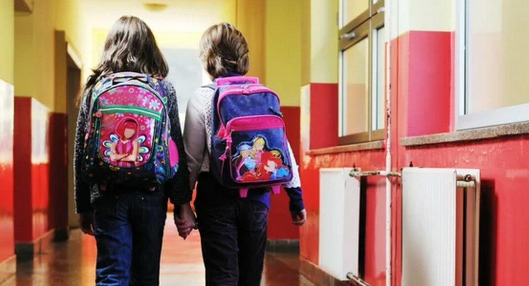На территории Донецкой области остается более 31 тысячи школьников