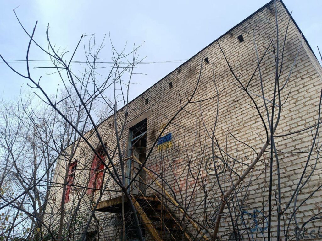 У Луганську активісти продовжують чинити спротив окупантам: фото