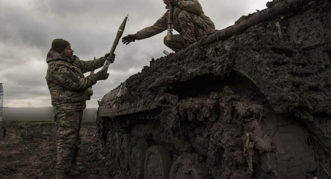 Тарнавский: оккупанты уменьшили количество пехотных атак, однако обстреливают украинские позиции из артиллерии и неба