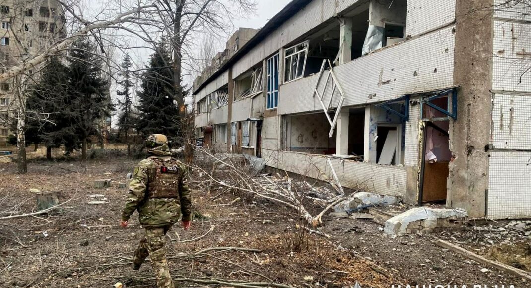 Під російськими ударами на Донеччині опинилися 8 населених пунктів, — поліція