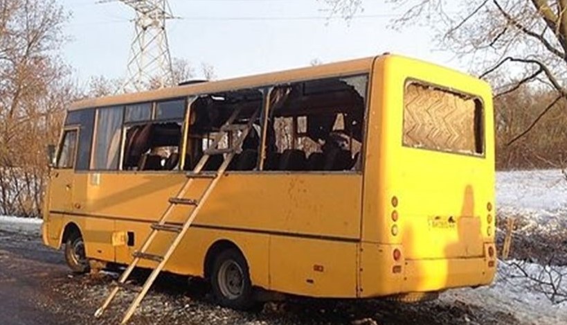 Річниця теракту: дев'ять років тому окупанти обстріляли рейсовий автобус Златоустівка-Донецьк