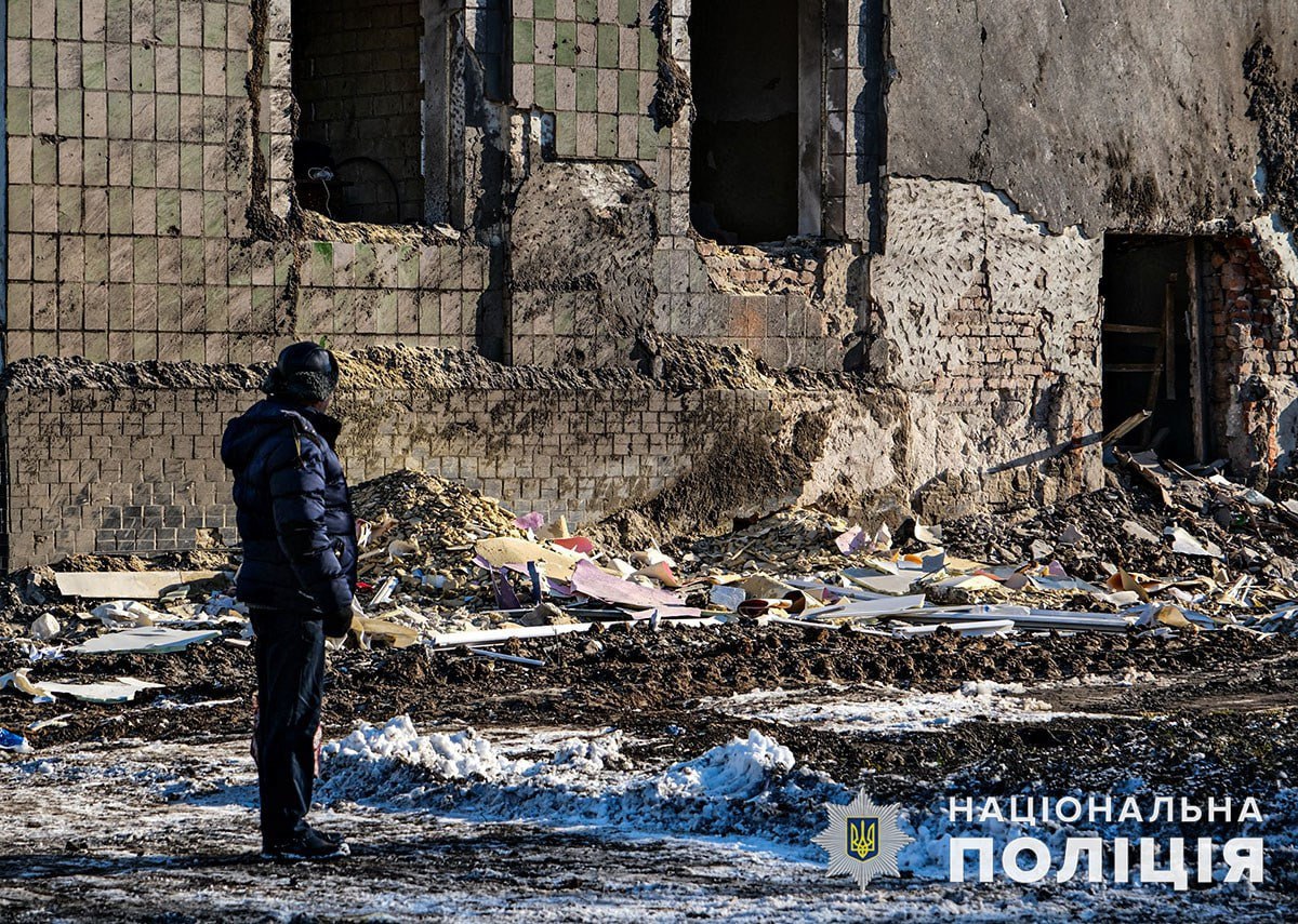 Ворог обстрілював промислову зону і житлові  райони Курахового на Донеччині (фото)