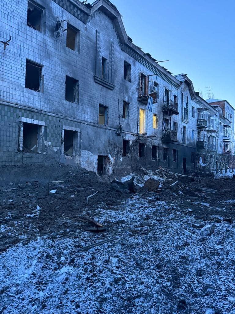 Ворог обстрілював промислову зону і житлові райони Курахового на Донеччині (фото)
