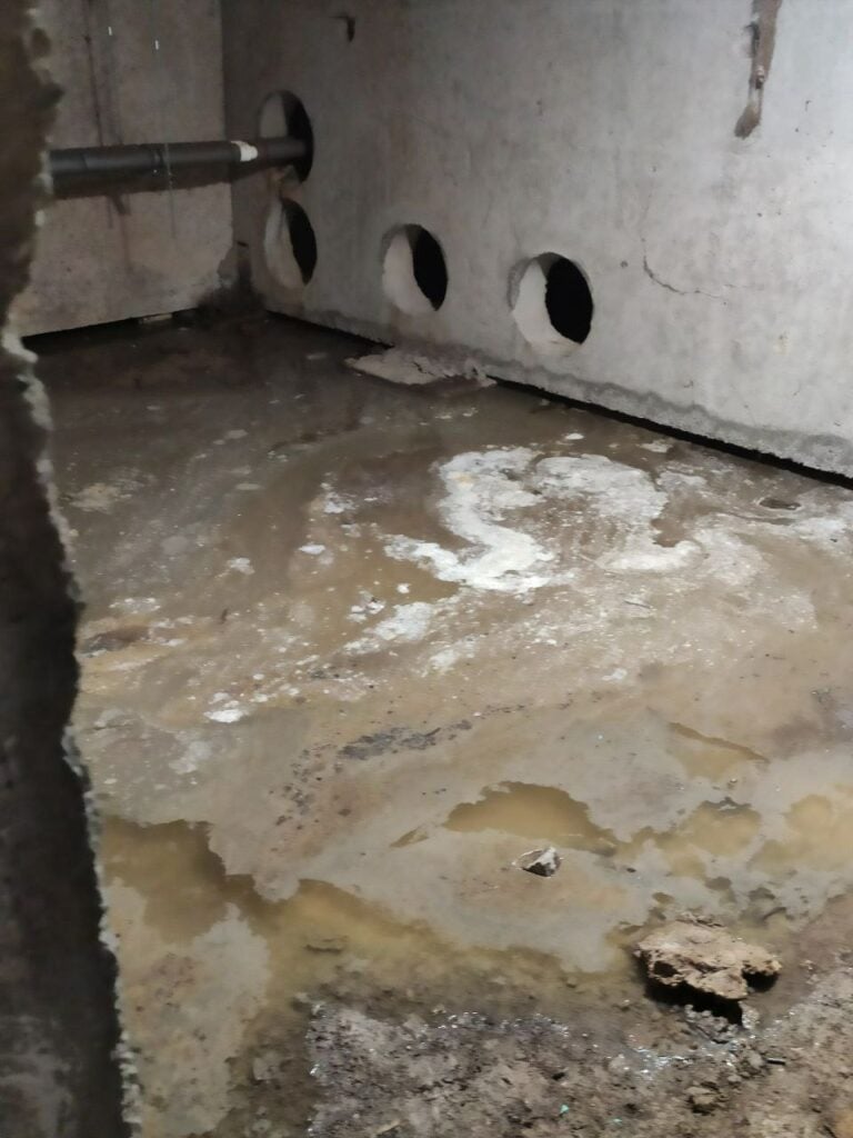 В окупованому Маріуполі продовжується криза з каналізацією