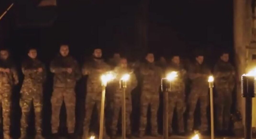 Украинских защитников наградили за успешное выполнение боевых задач в районе Бахмута