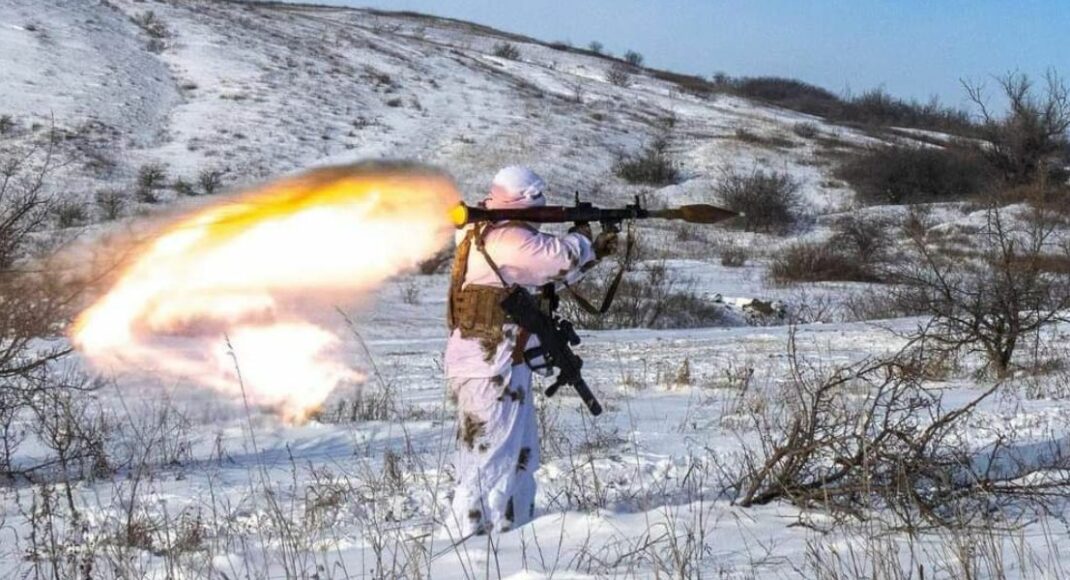 Росіяни посилюють обстріли на сході аби знайти слабкі місця в українській обороні, — Фітьо