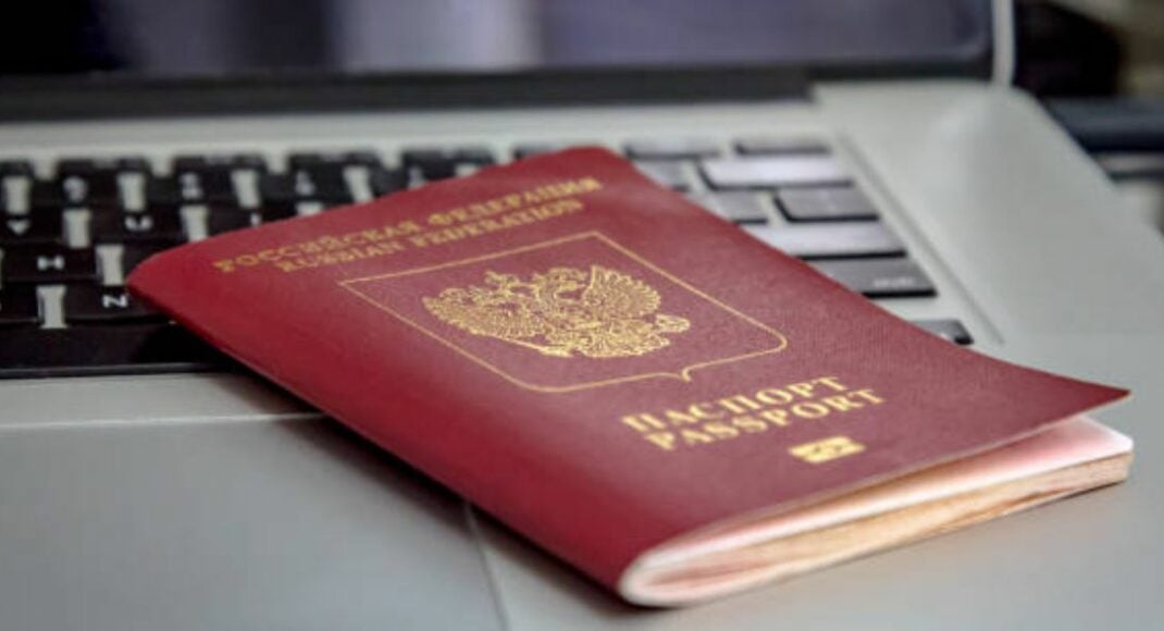 У тимчасово окупованому Старобільську інтернет проводитимуть лише власникам паспортів рф