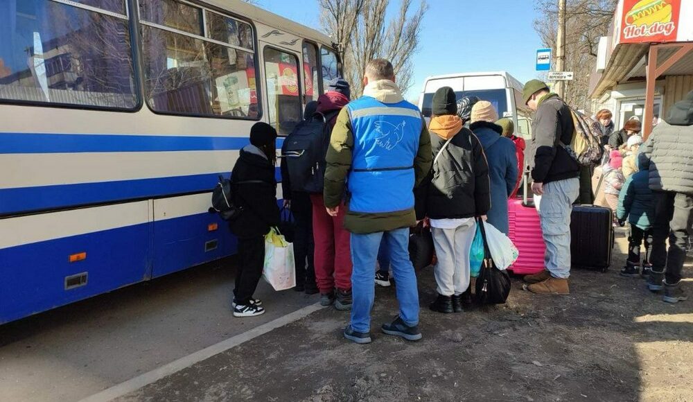 Продолжается эвакуация жителей Селидовской громады в более безопасные регионы Украины