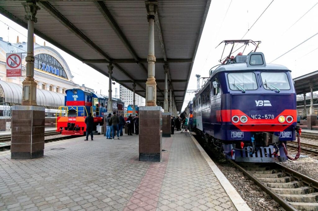 Керівництво Укрзалізниці оглянуло прифронтову інфраструктуру на Донеччині та Харківщині