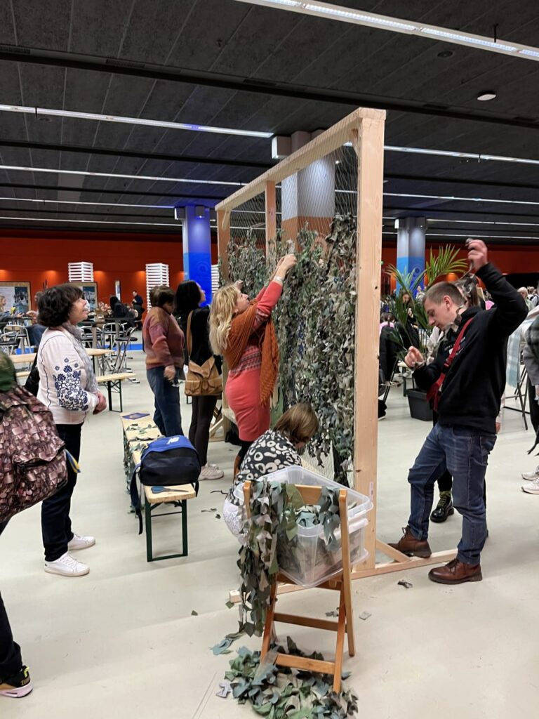 На виставці у Нідерландах показали незламний Маріуполь (фото)