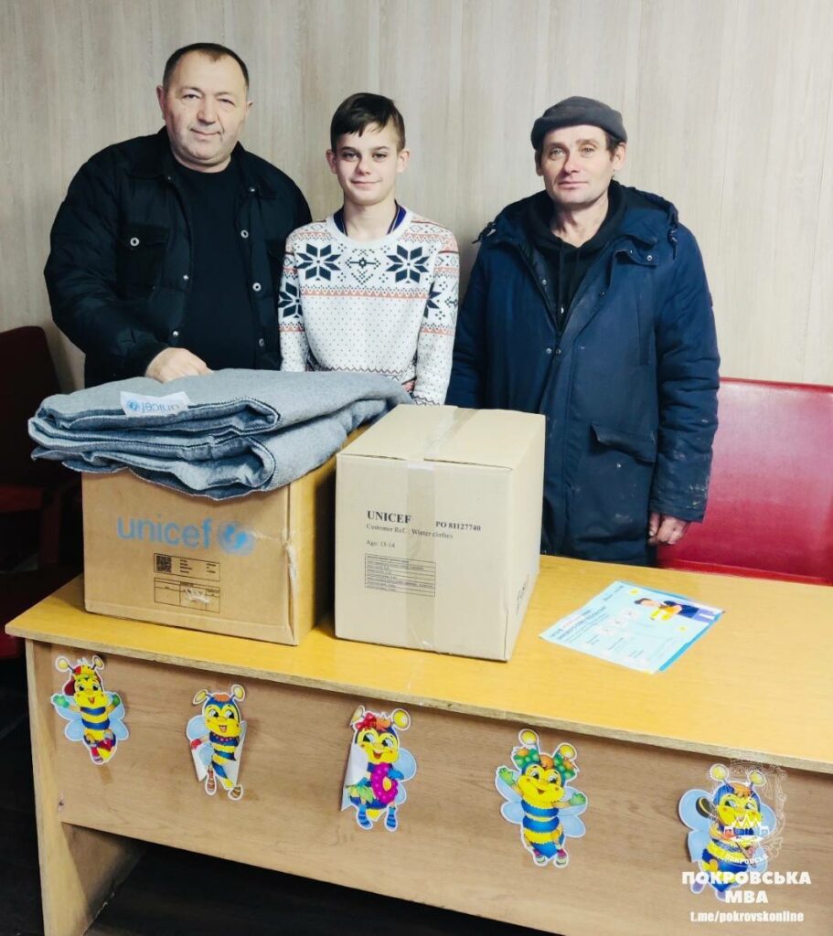 Сім’ї з дітьми зі старостинських округів Покровська отримали допомогу від "Янголів Спасіння" (фото)