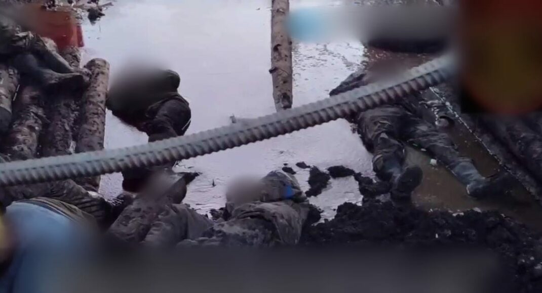 Прокуратура расследует факты расстрелов россиянами безоружных украинских военнопленных в Авдеевке и Веселом
