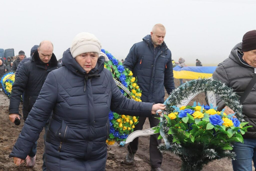 У Селидовому попрощалися з загиблим захисником України (фото)