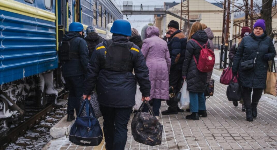 Из Донецкой области уже эвакуировали более 1 миллиона 300 тысяч гражданских жителей