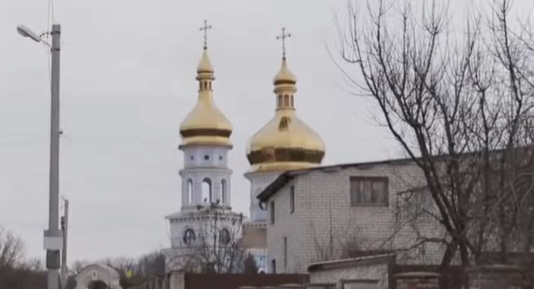 Ієромонах-переселенець з Луганщини відновлює на Полтавщині перший чоловічий монастир ПЦУ