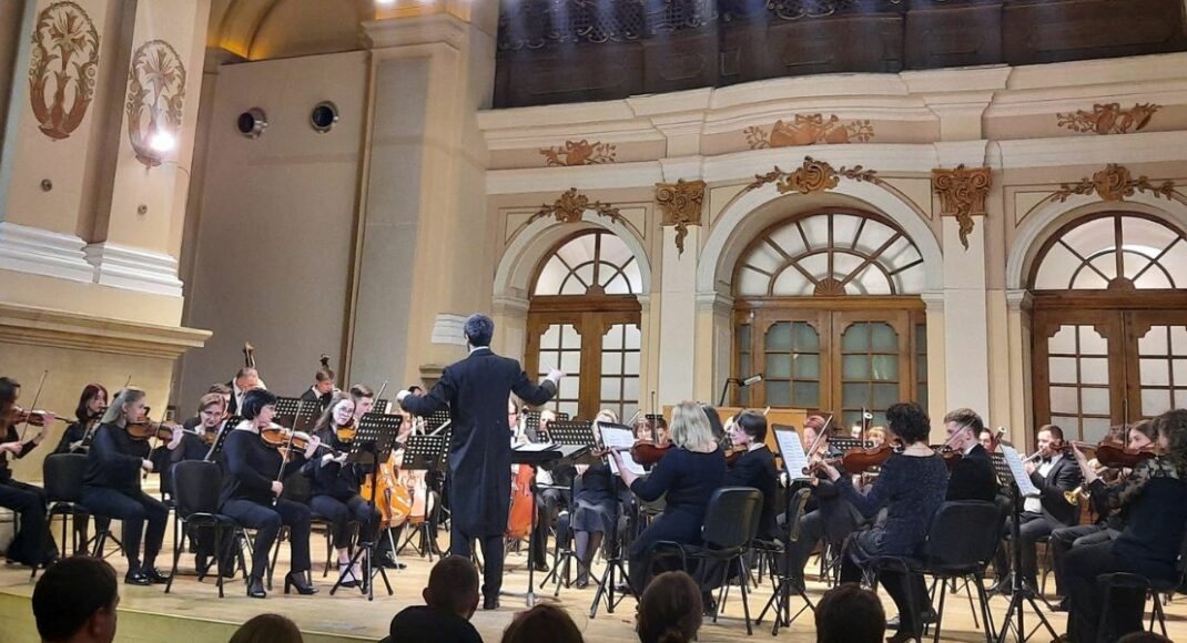 У Львові відбувся концерт Академічного симфонічного оркестру з Луганщини (фото)