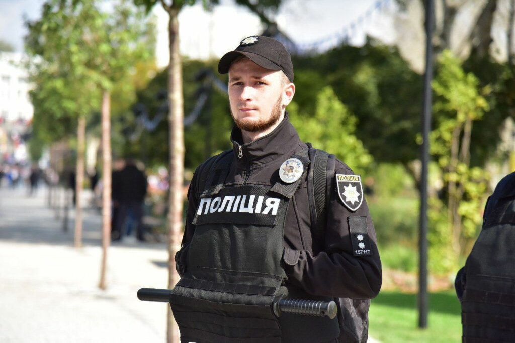поліцейський Маріуполь Борщак